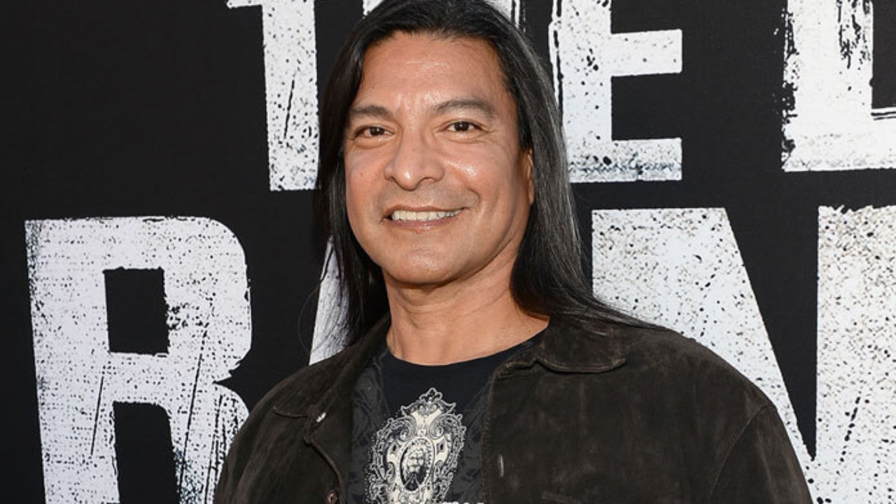 gil birmingham eyes